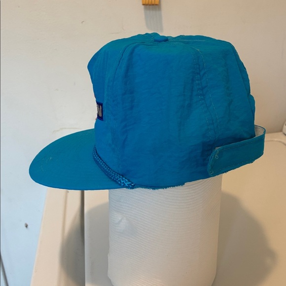Blue Cap - Picture 5 of 8
